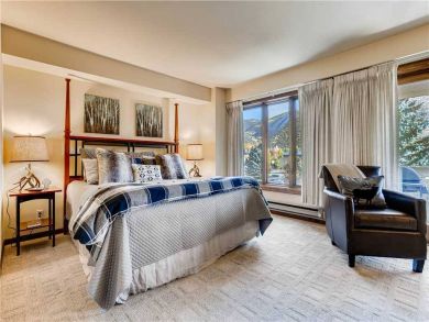 Wonderful 3 Bedroom Avon Ski Retreat